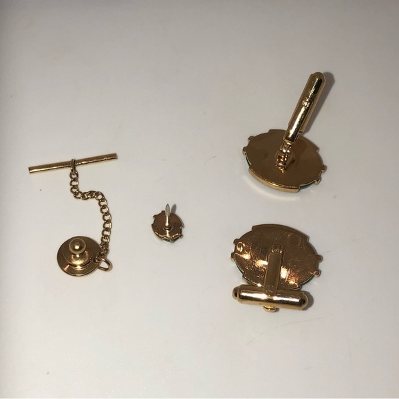 Vtg Senator Sherman Real Jade Stone Gold Tone Cufflinks & Tie Tack Set - Picture 3 of 10